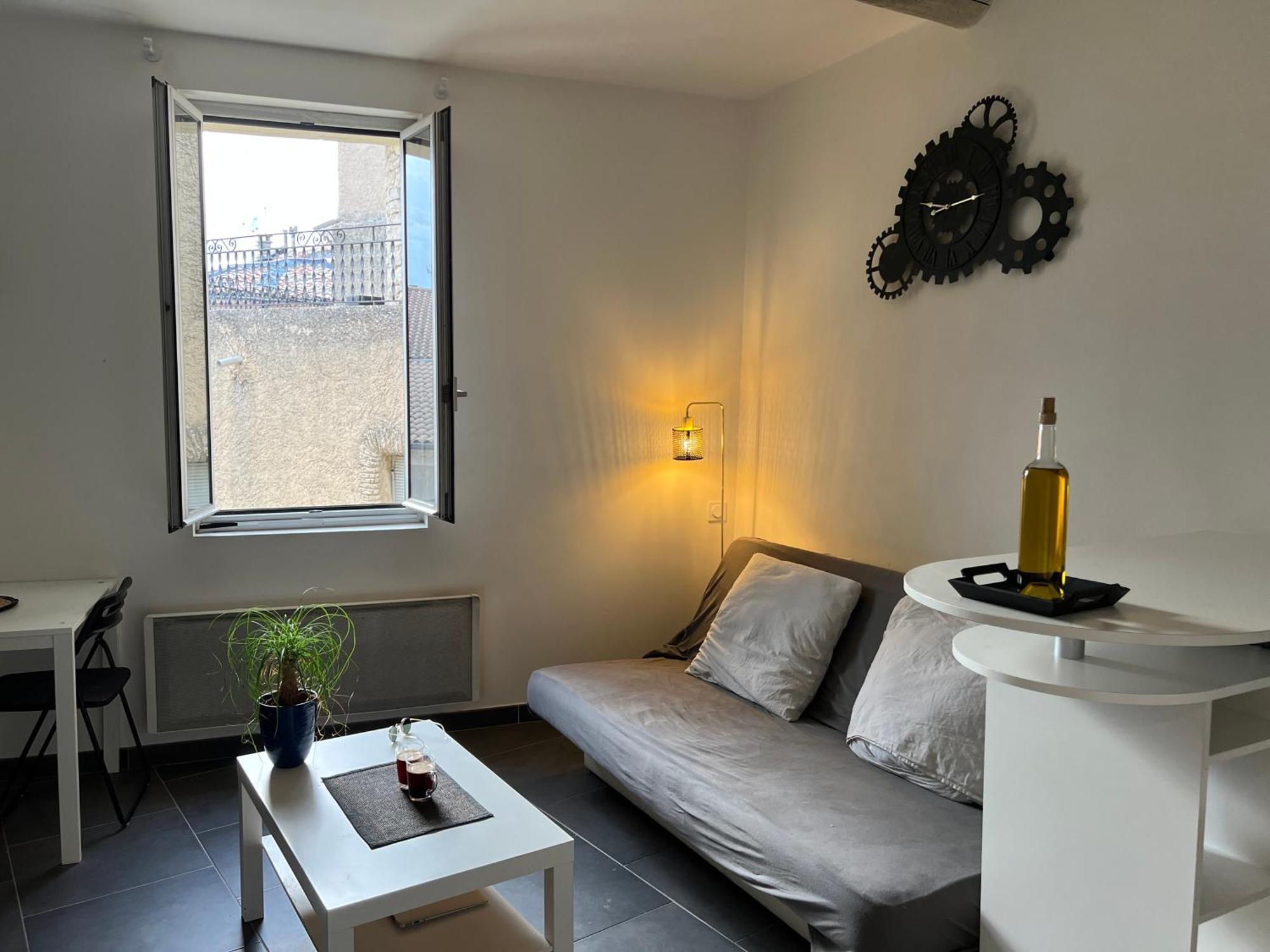 Cosy Studio Hyper Centre Avec Kitchenette & Climatisation كارْبُنْترا المظهر الخارجي الصورة